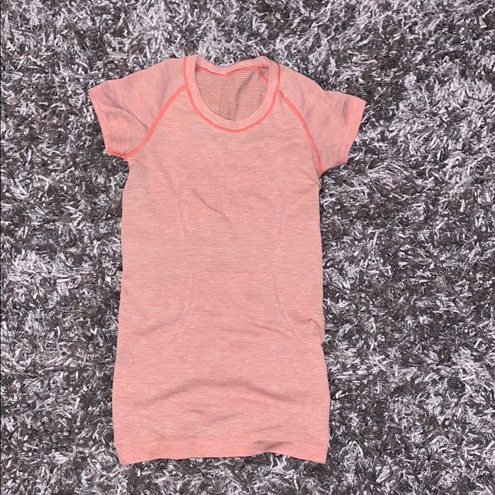 Swiftly tech tee